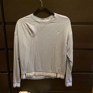 Vineyard vines dream clothe sweater